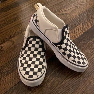 Kids checkerboard vans - great condition!